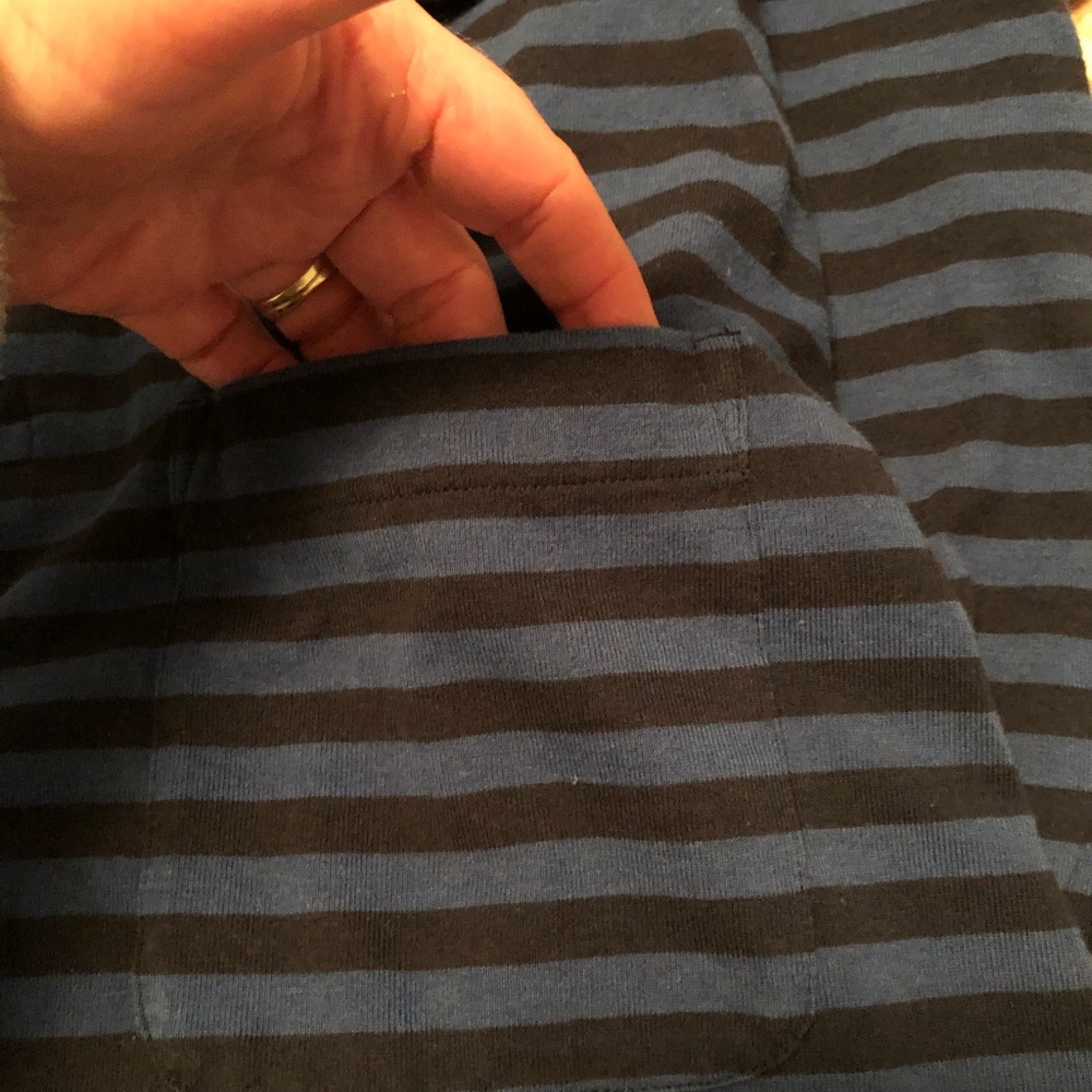 Shirt - Picture 3 of 6